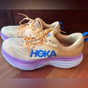 Hoka Bondi 8 in Orange and Pink Women's Size 9